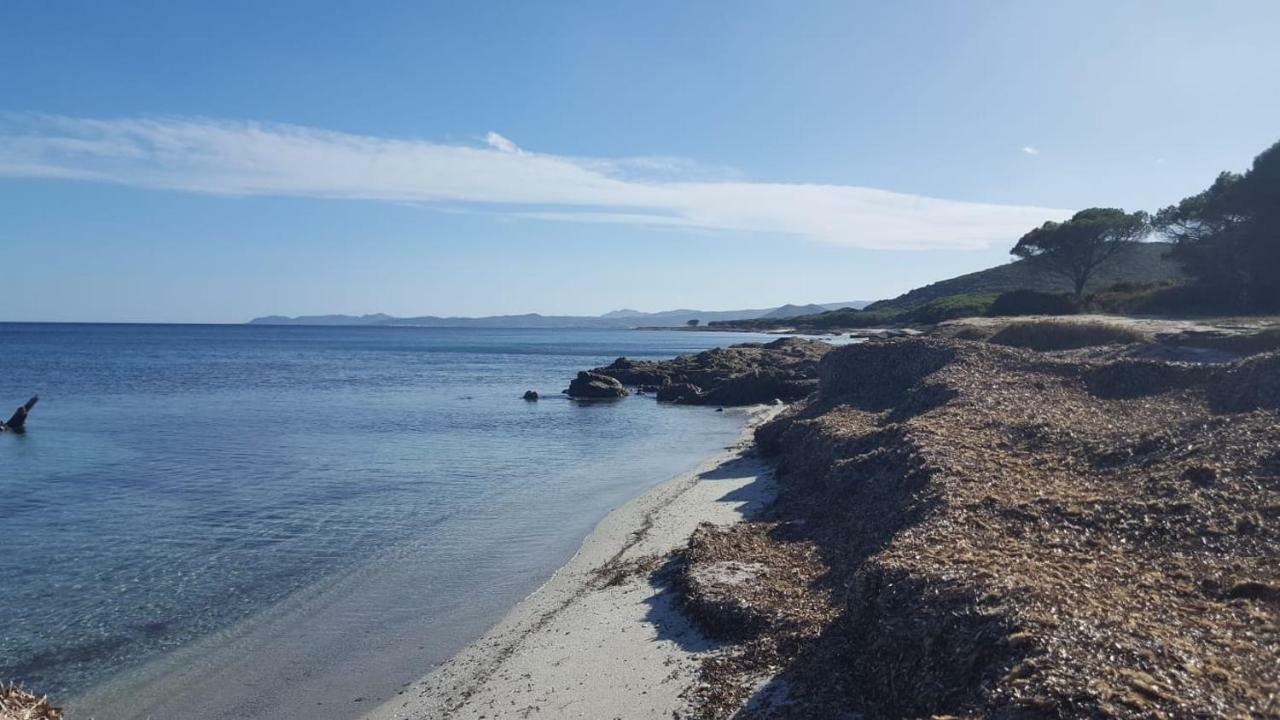 A Due Passi Dal Mare Hotel Budoni Kültér fotó